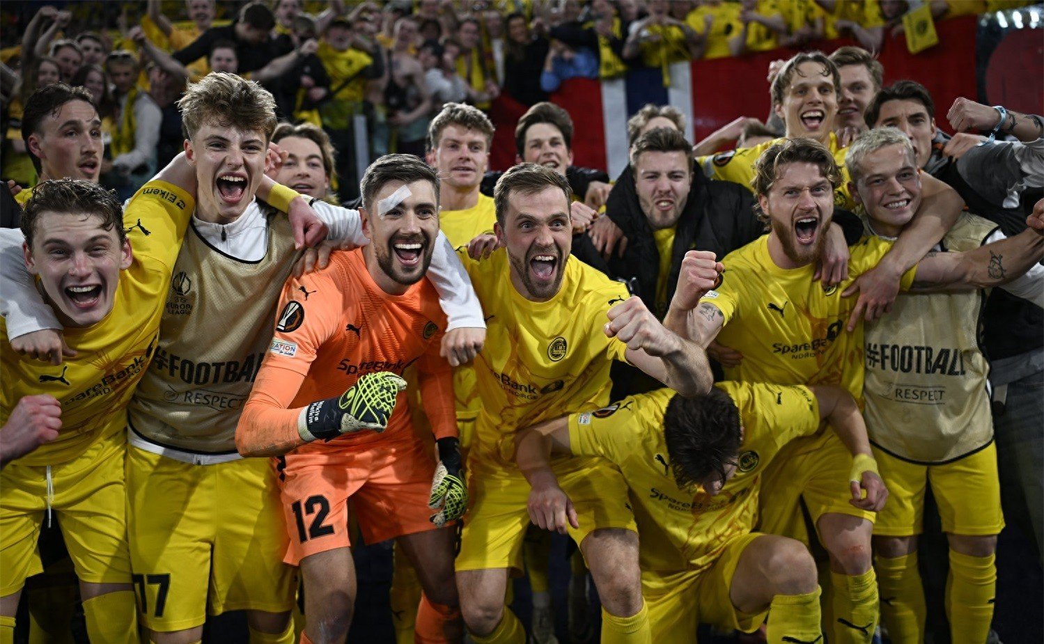 欧宝中国 -包含赛地聚焦——欧冠加时末段热度飙升，里昂绝杀压哨，赛场秩序良好，控场能力受关注的词条