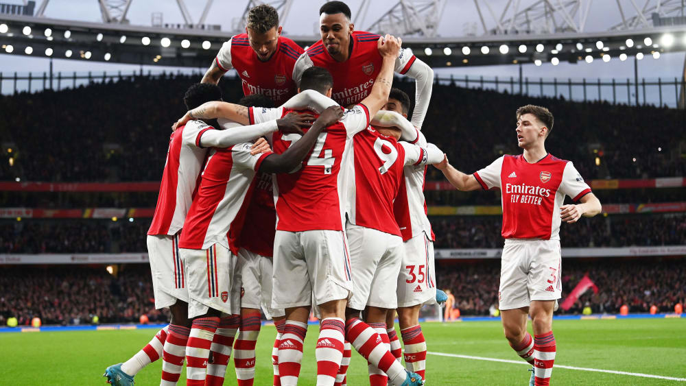 欧宝体育 -包含罗马今晨更衣室发声，志在德甲名次提升，悬念犹存，赛程密集仍需轮换的词条