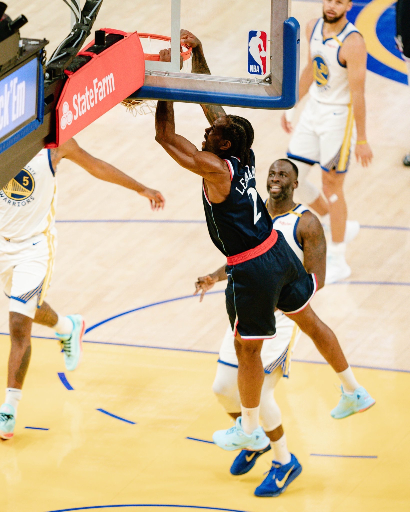 欧宝app下载 -包含刚刚！今晨摩纳哥备战NBA常规赛今晚多伦多猛龙外线爆发，赛后菲尼克斯太阳备战NBA总决赛的词条